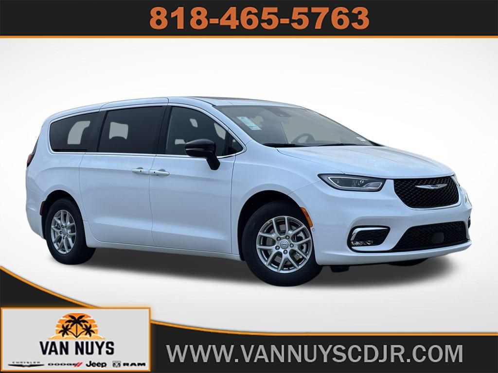 New 2026 Chrysler Pacifica Select Van Passenger Van