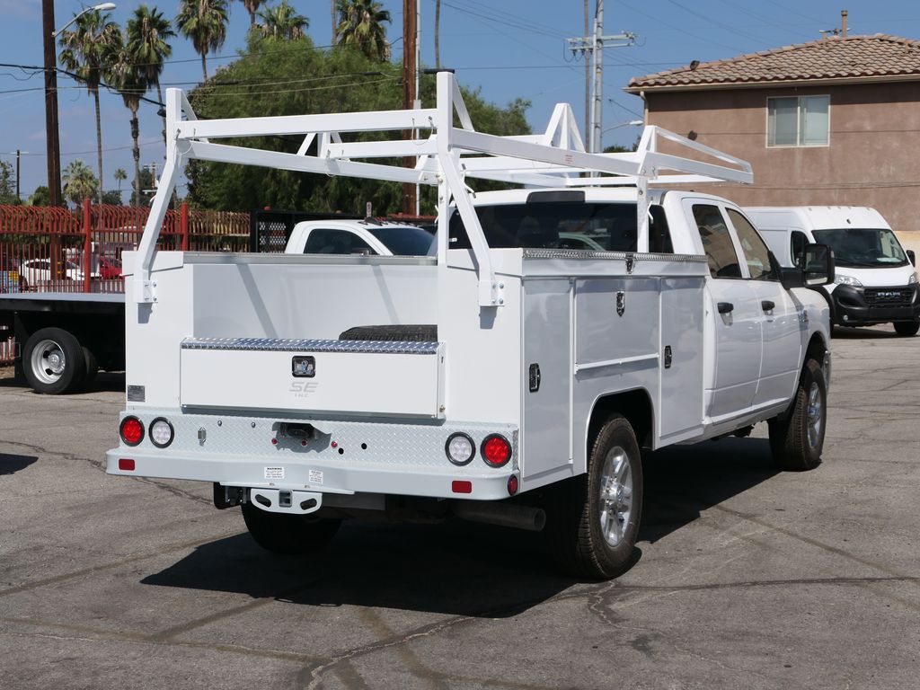 2026 Ram 3500 Tradesman photo 2