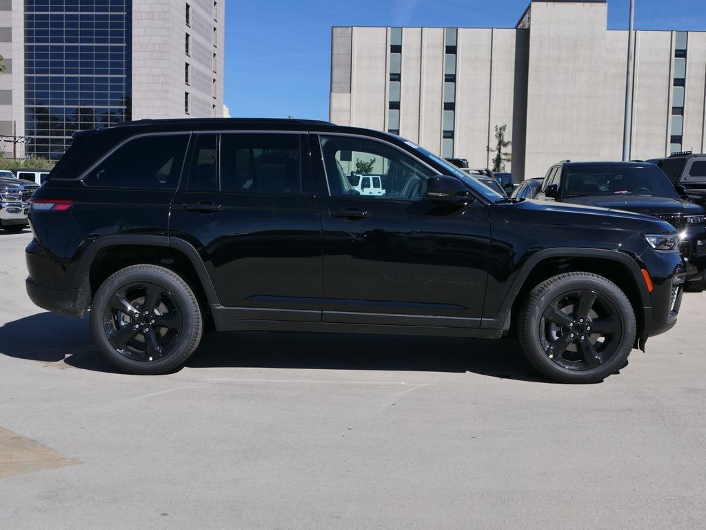 New 2026 Jeep Grand Cherokee Limited SUV