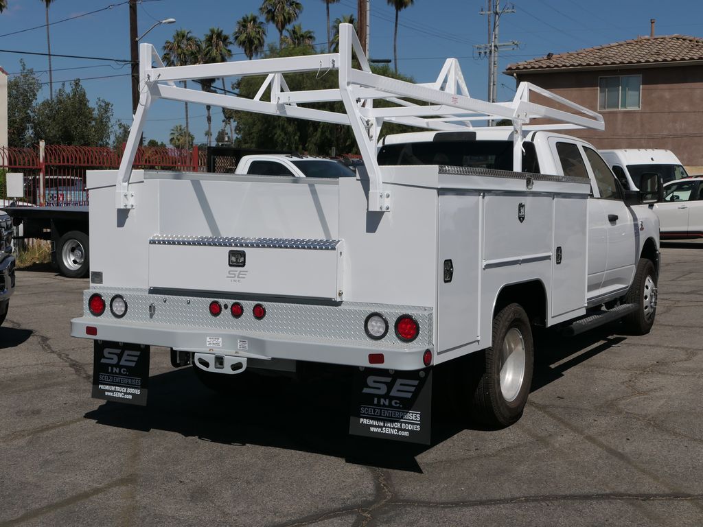 2026 Ram 3500 Tradesman photo 2