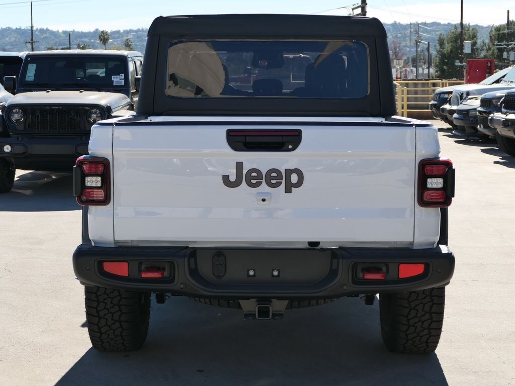 New 2026 Jeep Gladiator Rubicon Truck Crew Cab