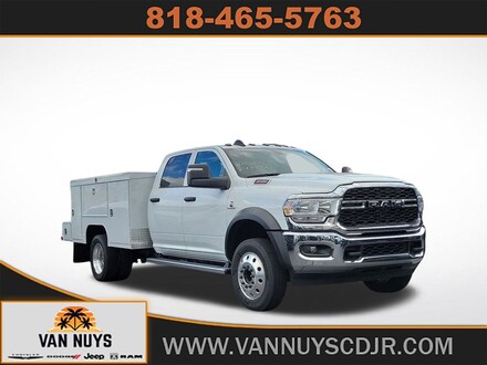 2024 Ram 4500 Chassis Cab Tradesman/SLT Truck Crew Cab
