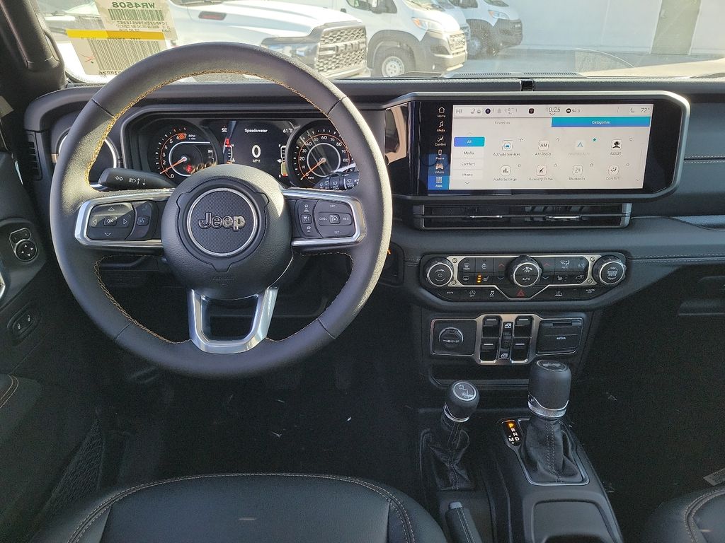 2025 Jeep Wrangler Sahara photo 3