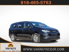 2025 Chrysler Voyager LX Van Passenger Van