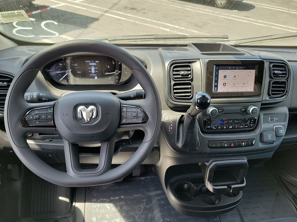 2024 Ram ProMaster 2500 Cargo Van photo 3
