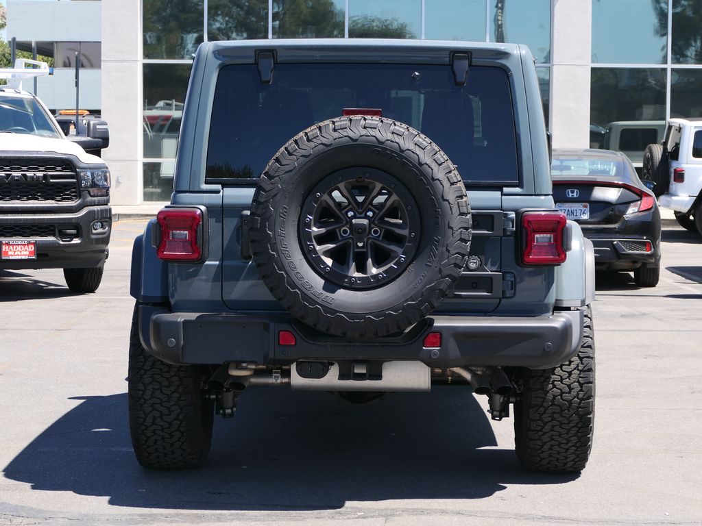 2024 Jeep Wrangler Rubicon 392 photo 3