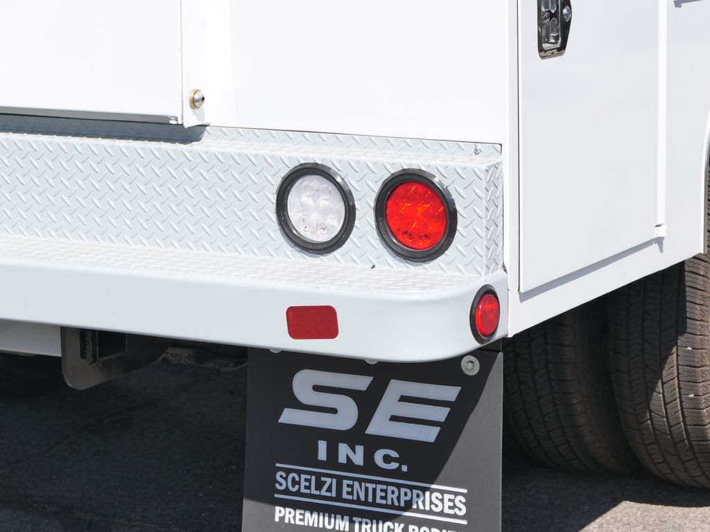 2026 Ram 3500 Tradesman photo 4