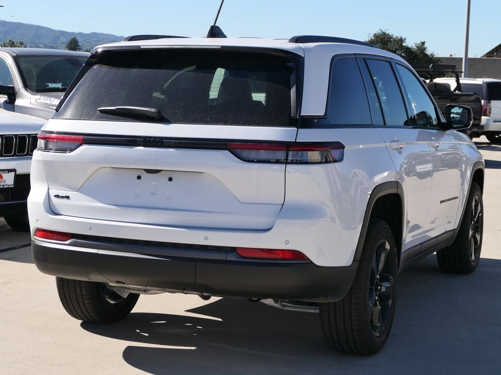 New 2026 Jeep Grand Cherokee Limited SUV