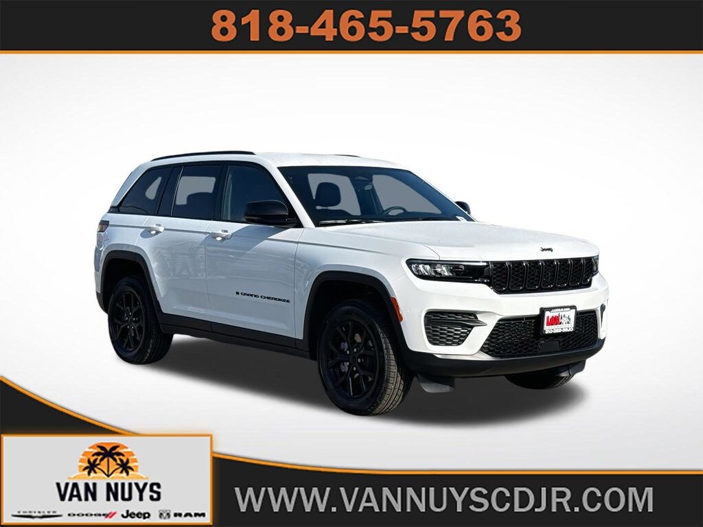 New 2025 Jeep Grand Cherokee Laredo SUV