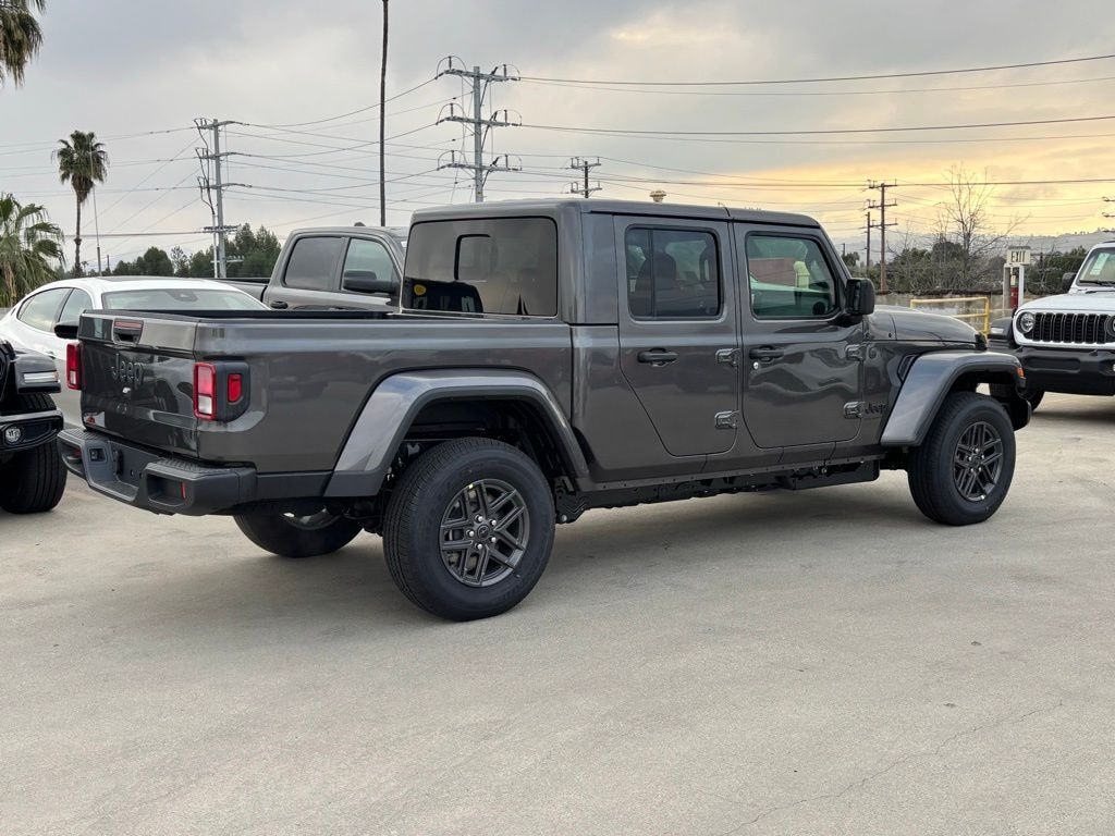 New 2026 Jeep Gladiator Sport Truck Crew Cab