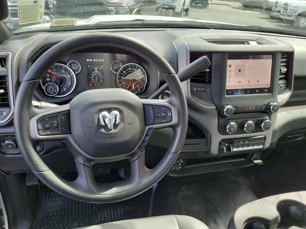 2024 Ram 4500 Tradesman SLT photo 3