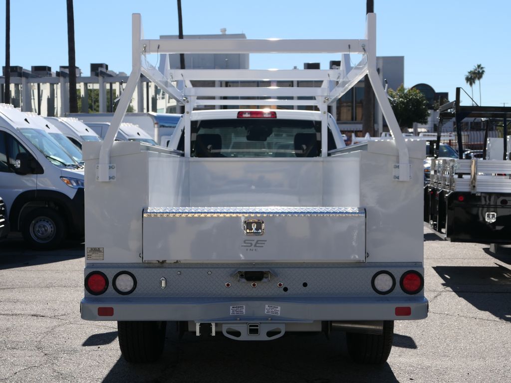 2026 Ram 3500 Tradesman photo 4