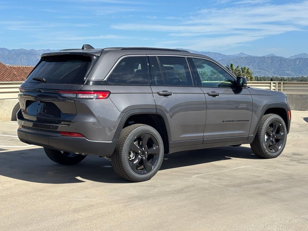 New 2026 Jeep Grand Cherokee Limited SUV