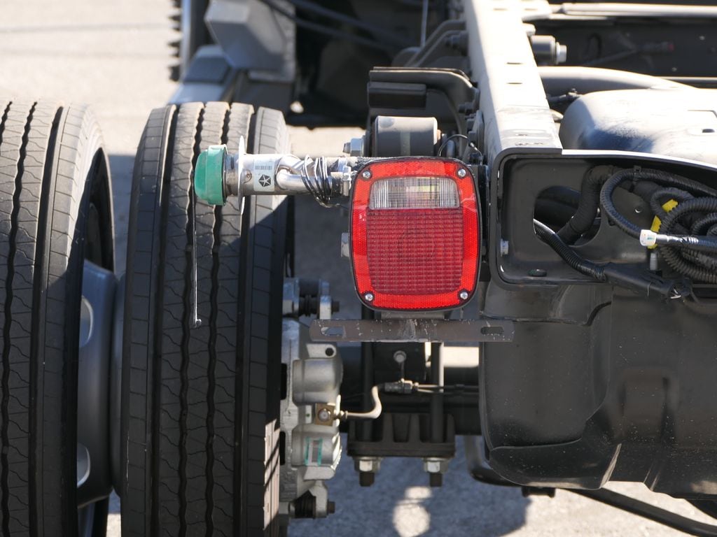 New 2024 Ram 4500 Chassis Cab Tradesman/SLT Truck Standard Cab