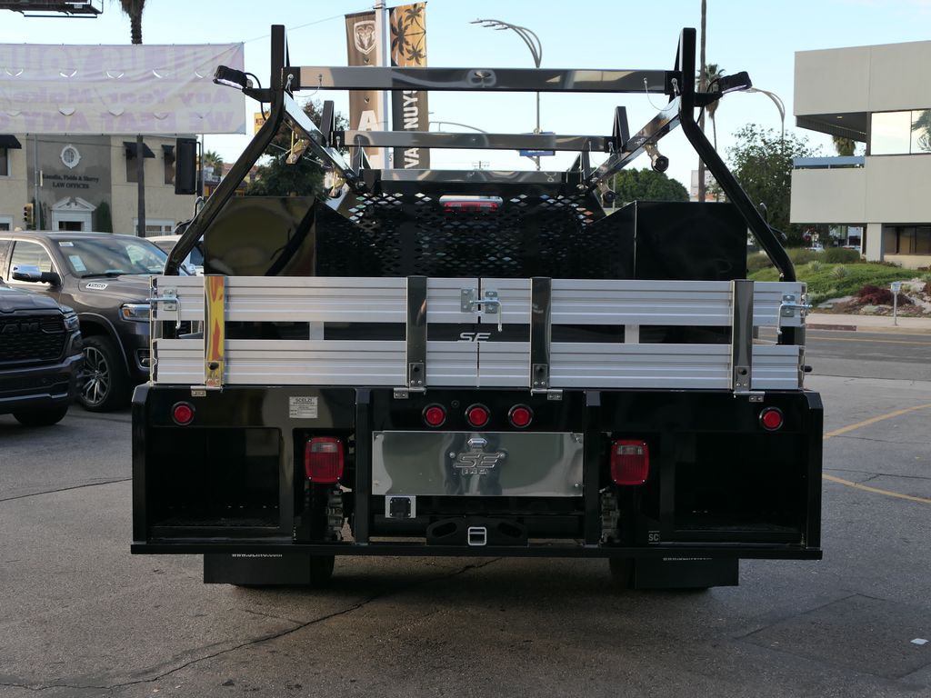 2026 Ram 5500 Tradesman photo 4