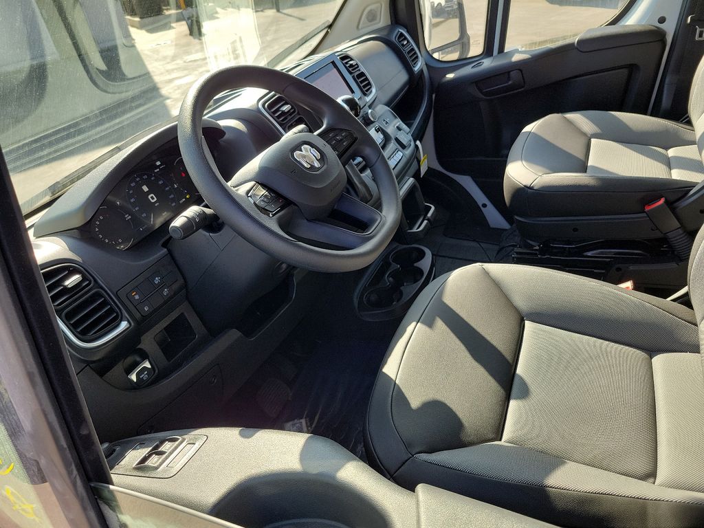 2025 Ram ProMaster 1500 photo 2
