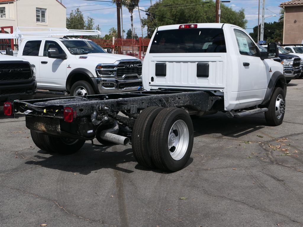 2026 Ram 4500 Tradesman photo 2