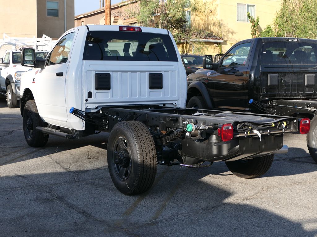 2026 Ram 3500 Tradesman photo 4