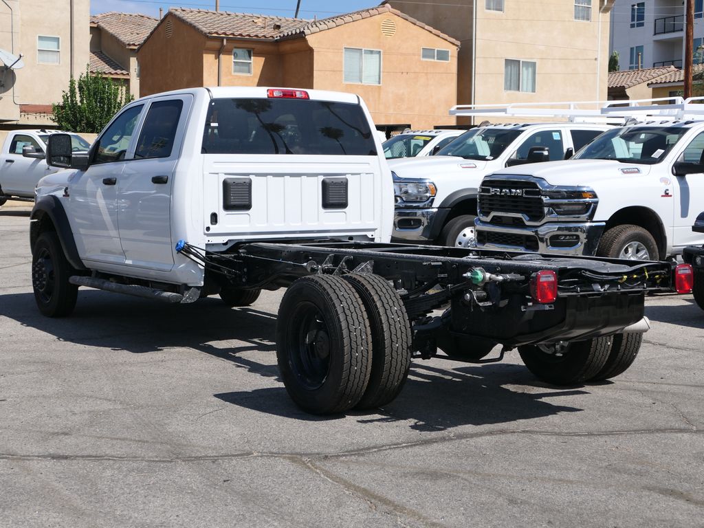 2026 Ram 5500 Tradesman photo 4