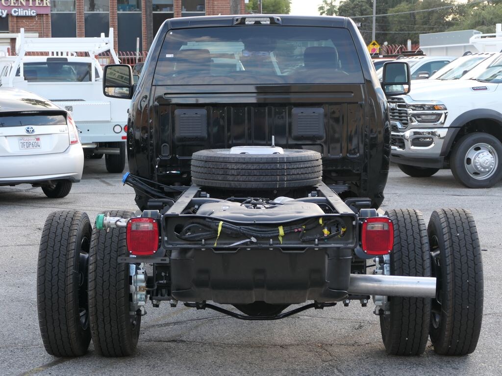 New 2026 Ram 5500 Chassis Cab Tradesman/Big Horn Truck Regular Cab