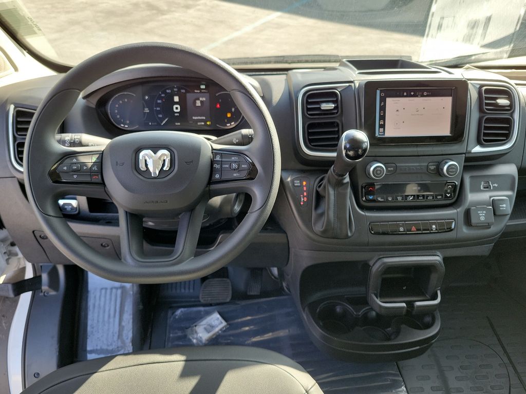 2025 Ram ProMaster 1500 photo 3