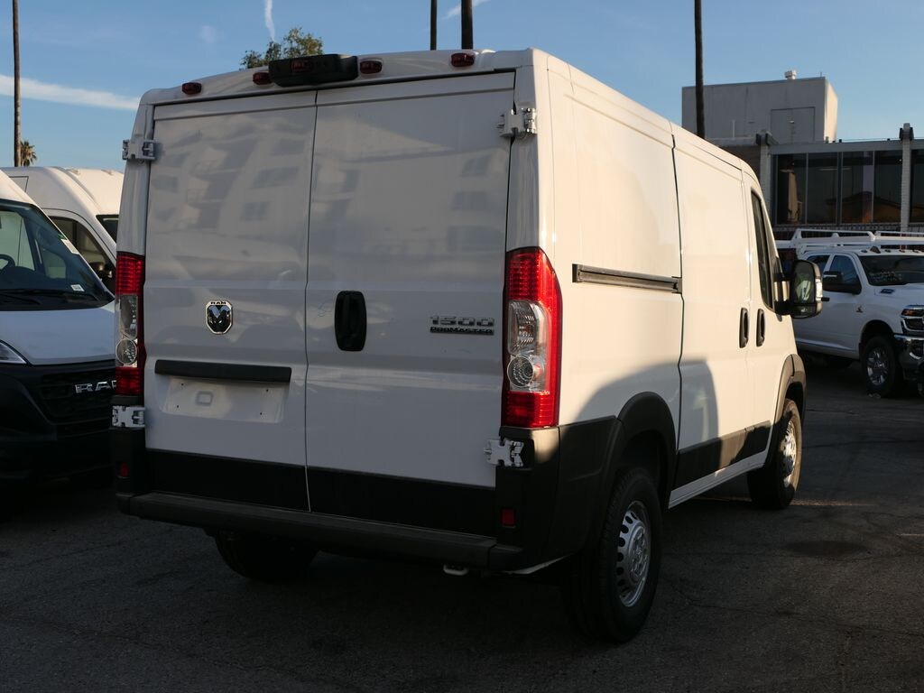New 2026 Ram ProMaster 1500 Low Roof Van Cargo Van