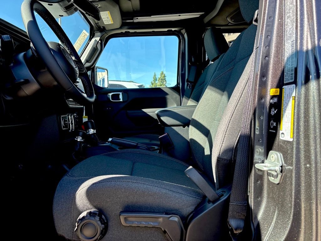 New 2026 Jeep Wrangler Sport SUV