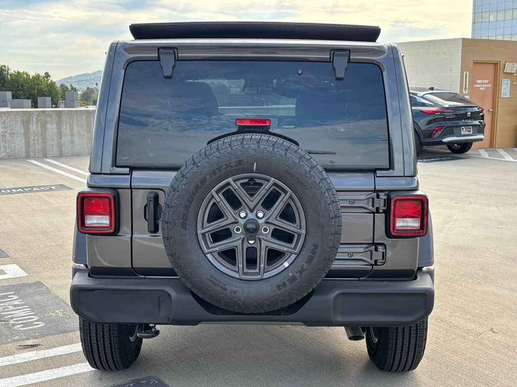 New 2026 Jeep Wrangler Sport SUV