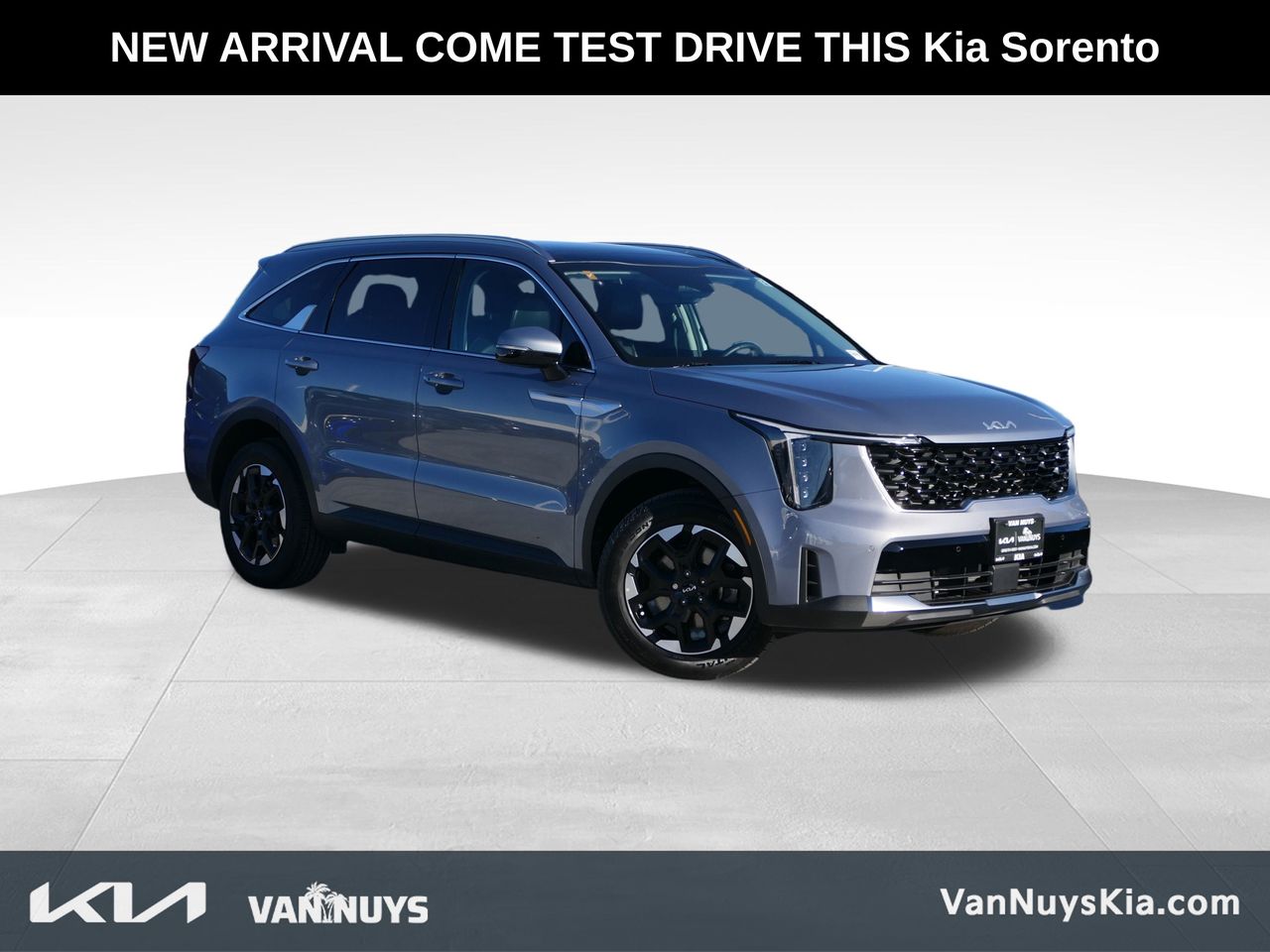 2025 Kia Sorento S's photo