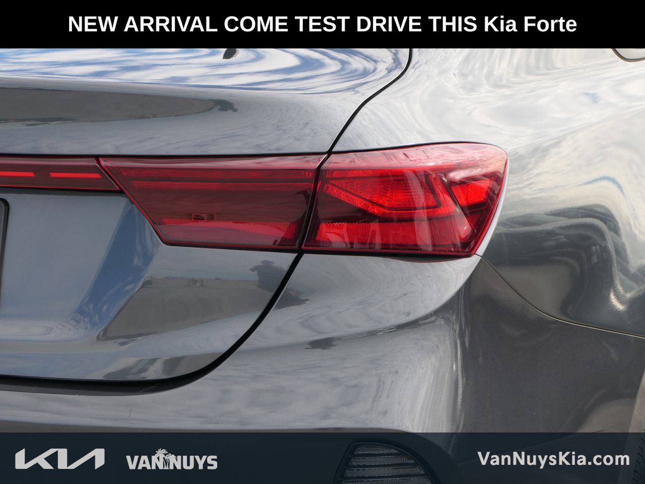 2023 Kia Forte LXS photo 4