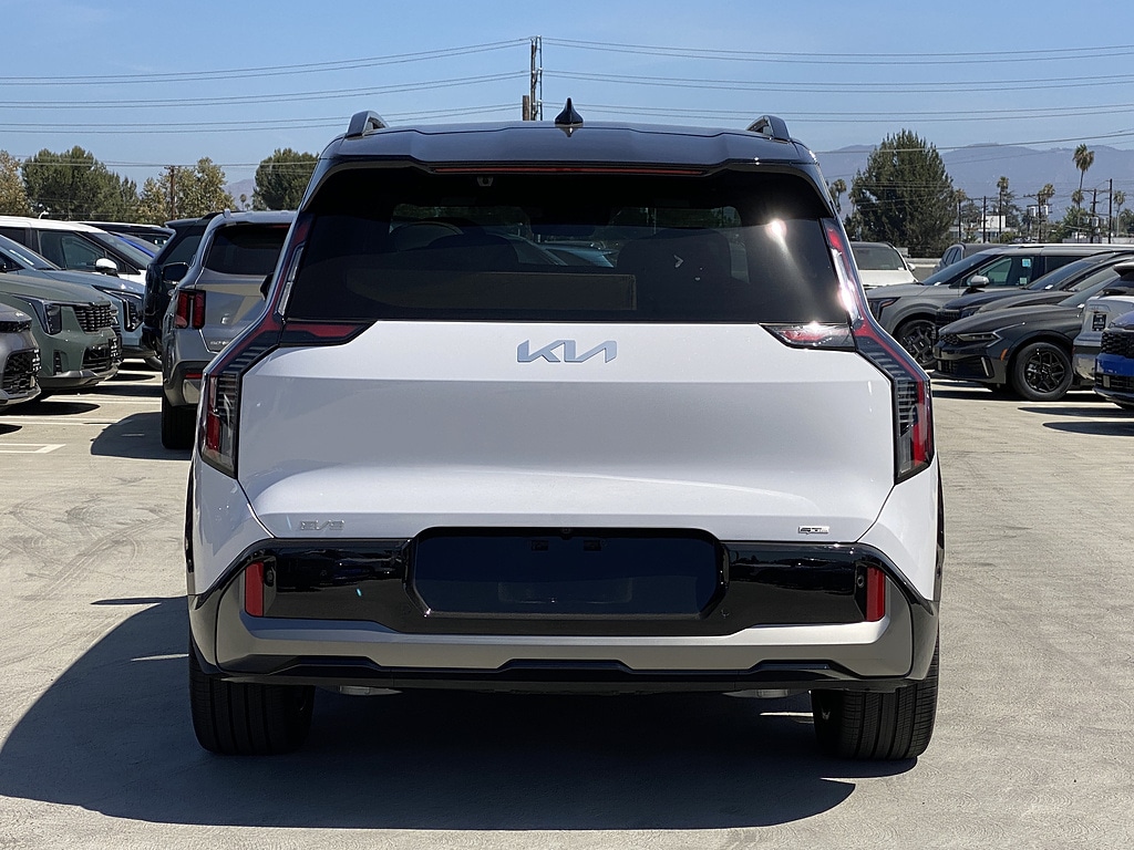 New 2026 Kia EV9 GT-Line