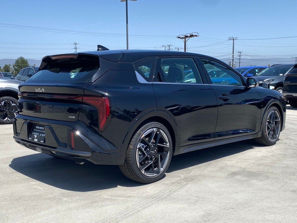 New 2026 Kia K4 GT-Line Hatchback