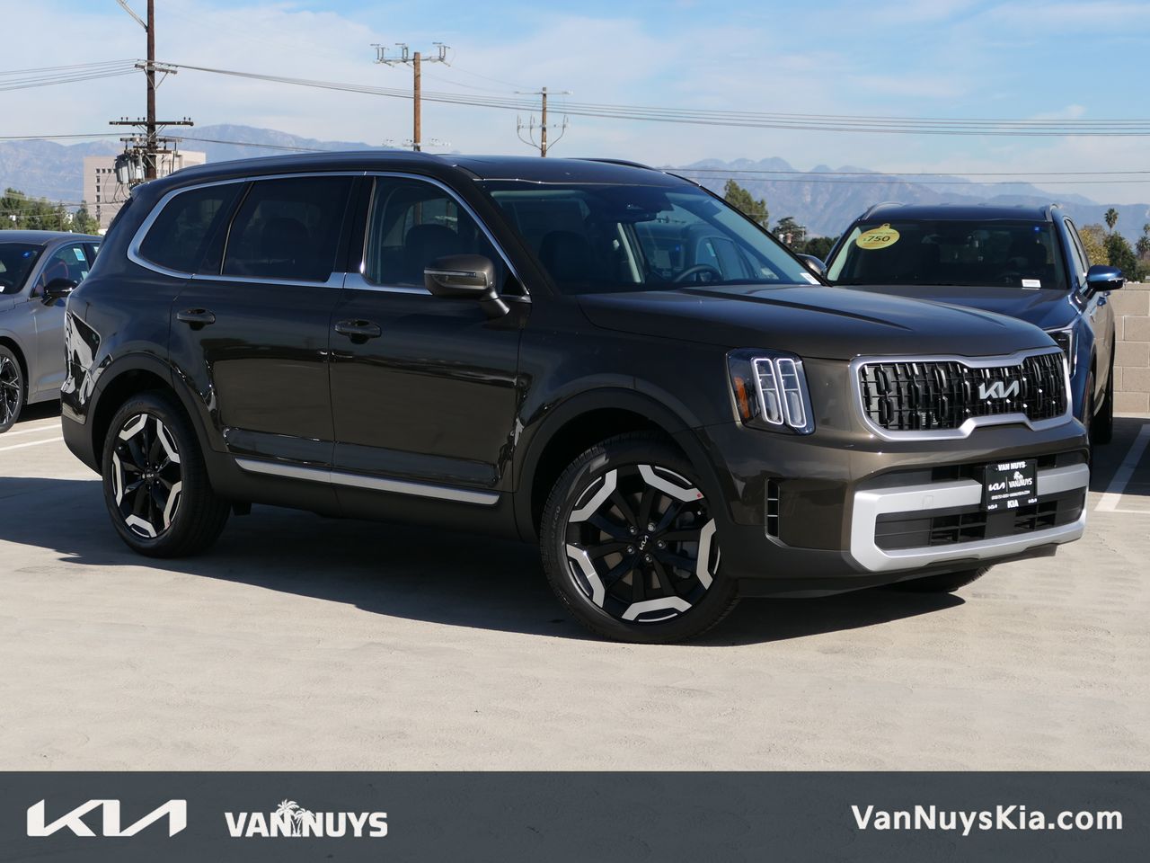 2025 Kia Telluride EX's photo