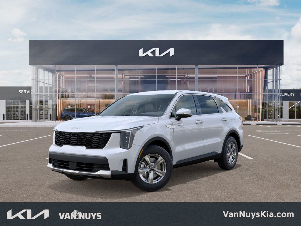 2026 Kia Sorento LX's photo