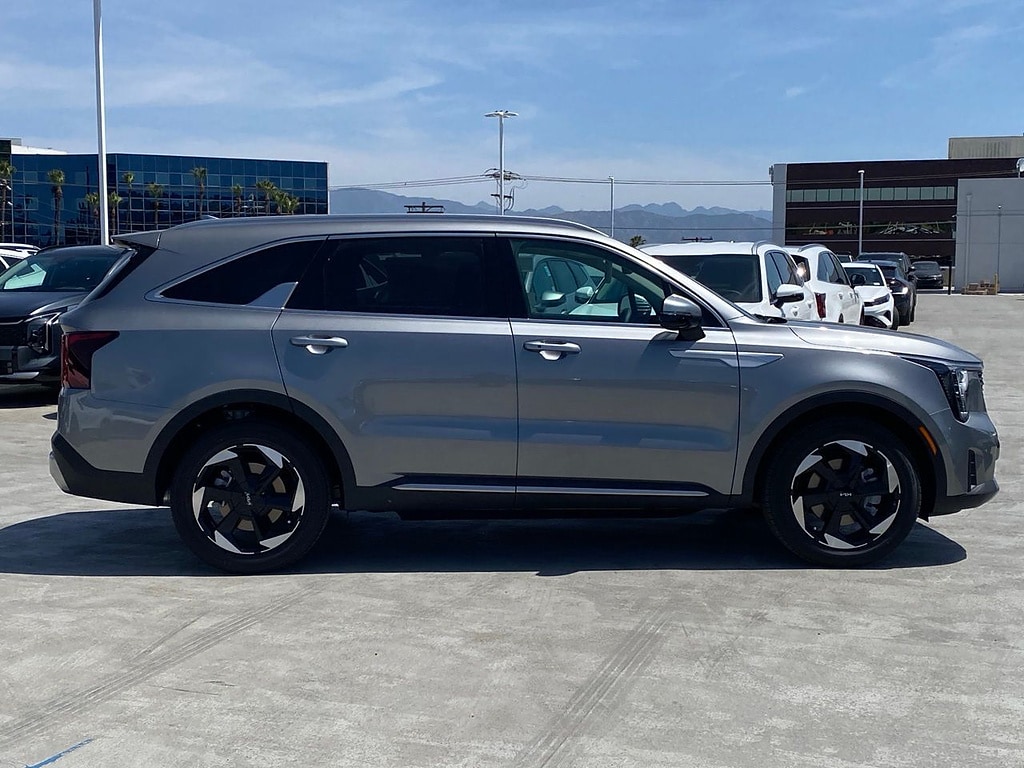 New 2026 Kia Sorento Hybrid EX SUV