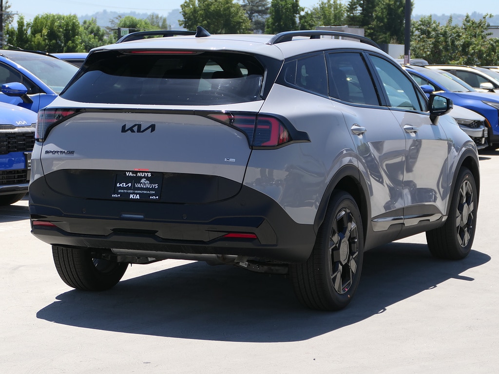 New 2026 Kia Sportage Hybrid X-Line