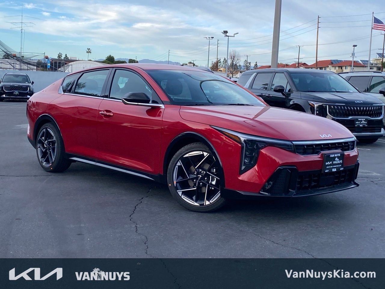 2025 Kia K4 GT-Line AT's photo