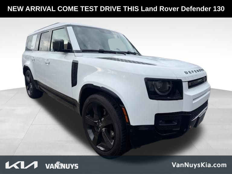 2024 Land Rover Defender X-Dynamic SE's photo