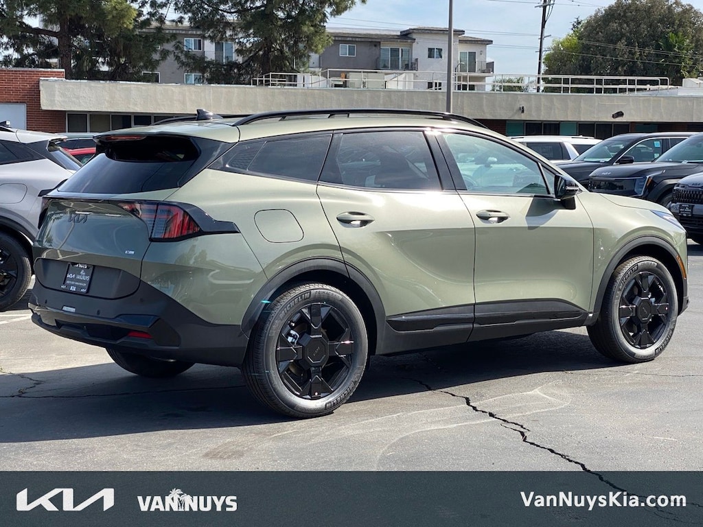 New 2026 Kia Sportage Plug-In Hybrid X-Line SUV