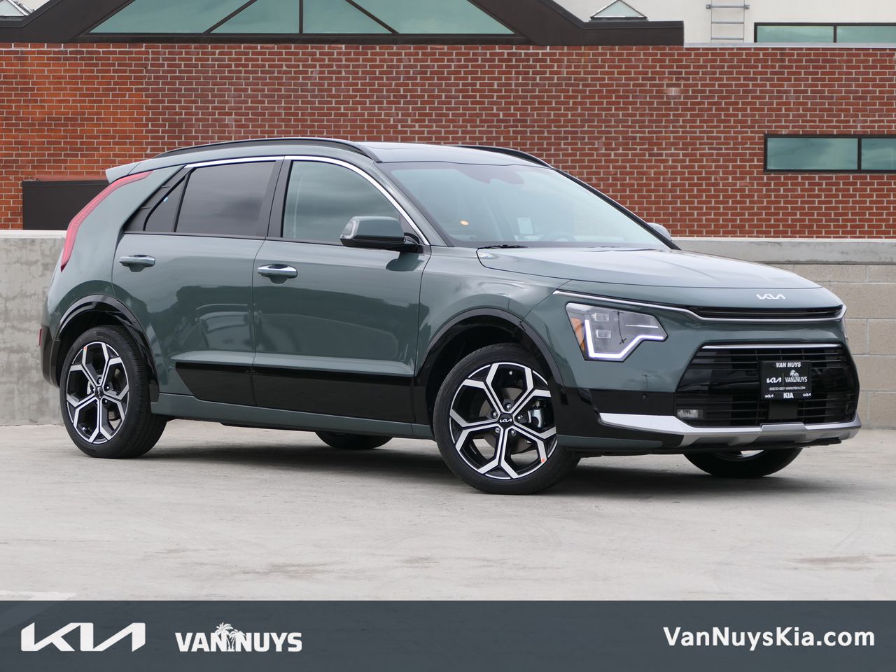 2025 Kia Niro SX Touring