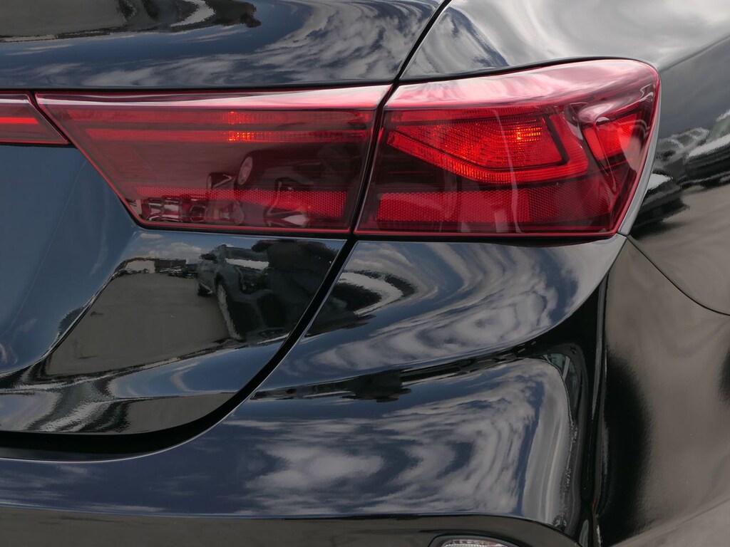 Used 2024 Kia Forte LXS Sedan