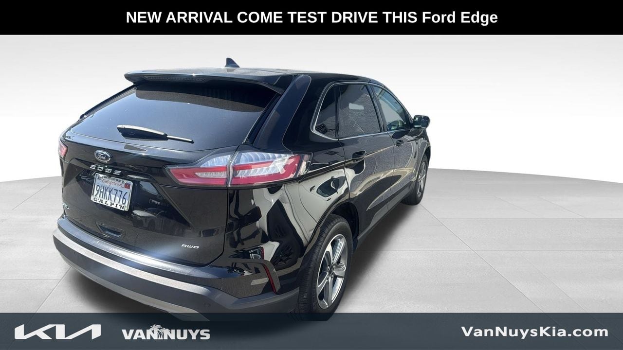 2023 Ford Edge SEL AWD's photo