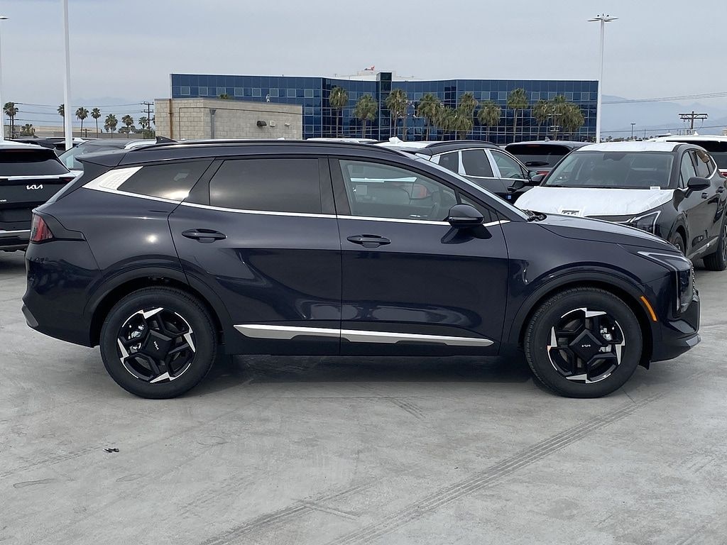 New 2026 Kia Sportage EX SUV