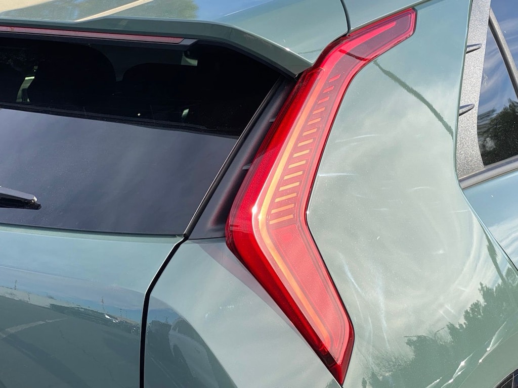 New 2025 Kia Niro EV Wind SUV