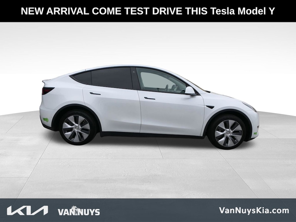 Used 2022 Tesla Model Y Long Range SUV