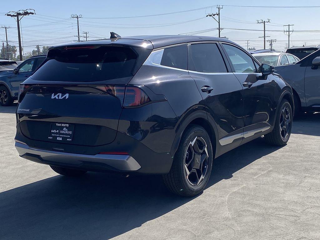 New 2026 Kia Sportage EX SUV