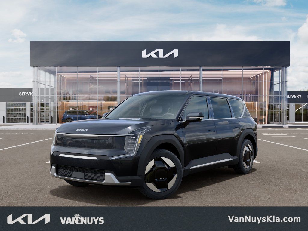 2026 Kia EV9 Light L/R's photo
