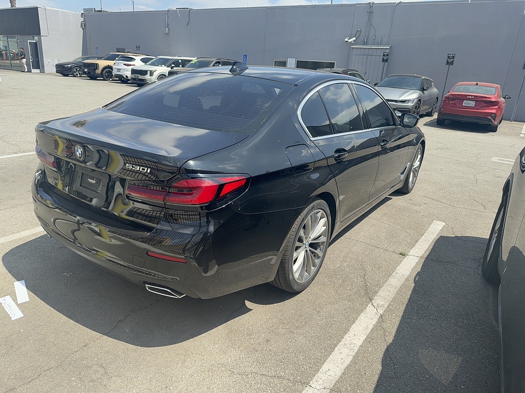 Used 2023 BMW 530i Sedan