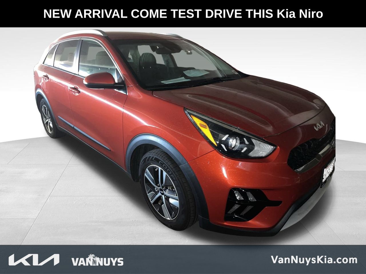 2022 Kia Niro LXS photo 3