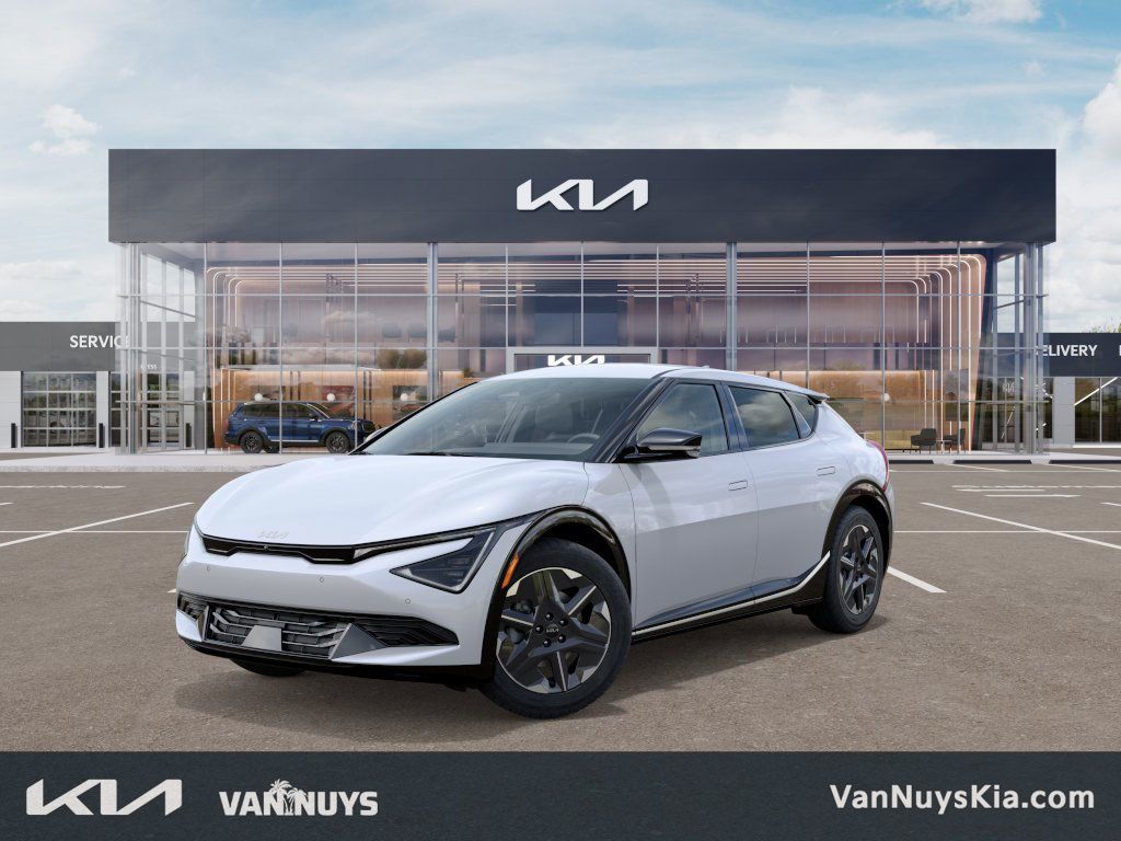 2025 Kia EV6 Light L/R's photo